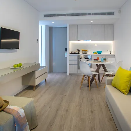 Anemi & 4* Paphos