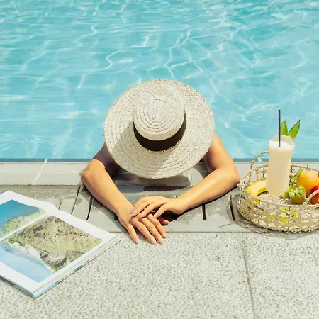 Hotel Anemi &