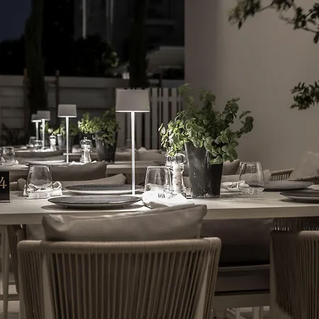 Anemi & ホテル パ フォス