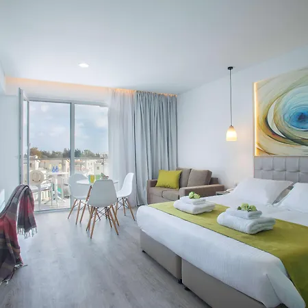 Anemi & 4* Paphos