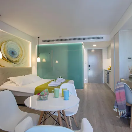 Hotel Anemi & 4*