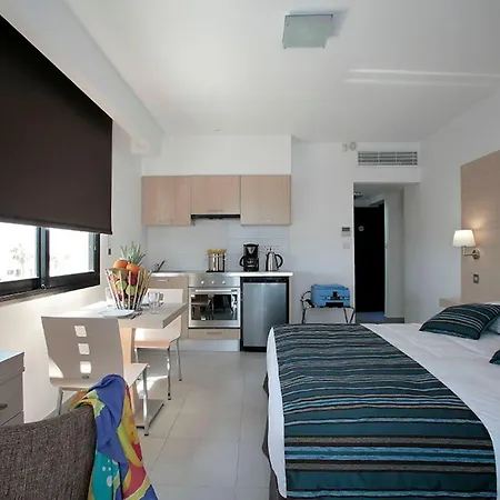 Hotel Anemi &